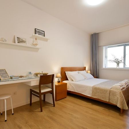 Casa Roberto - Studio Apartment, Lift, Ac, Car Parking - Extra Порту Экстерьер фото