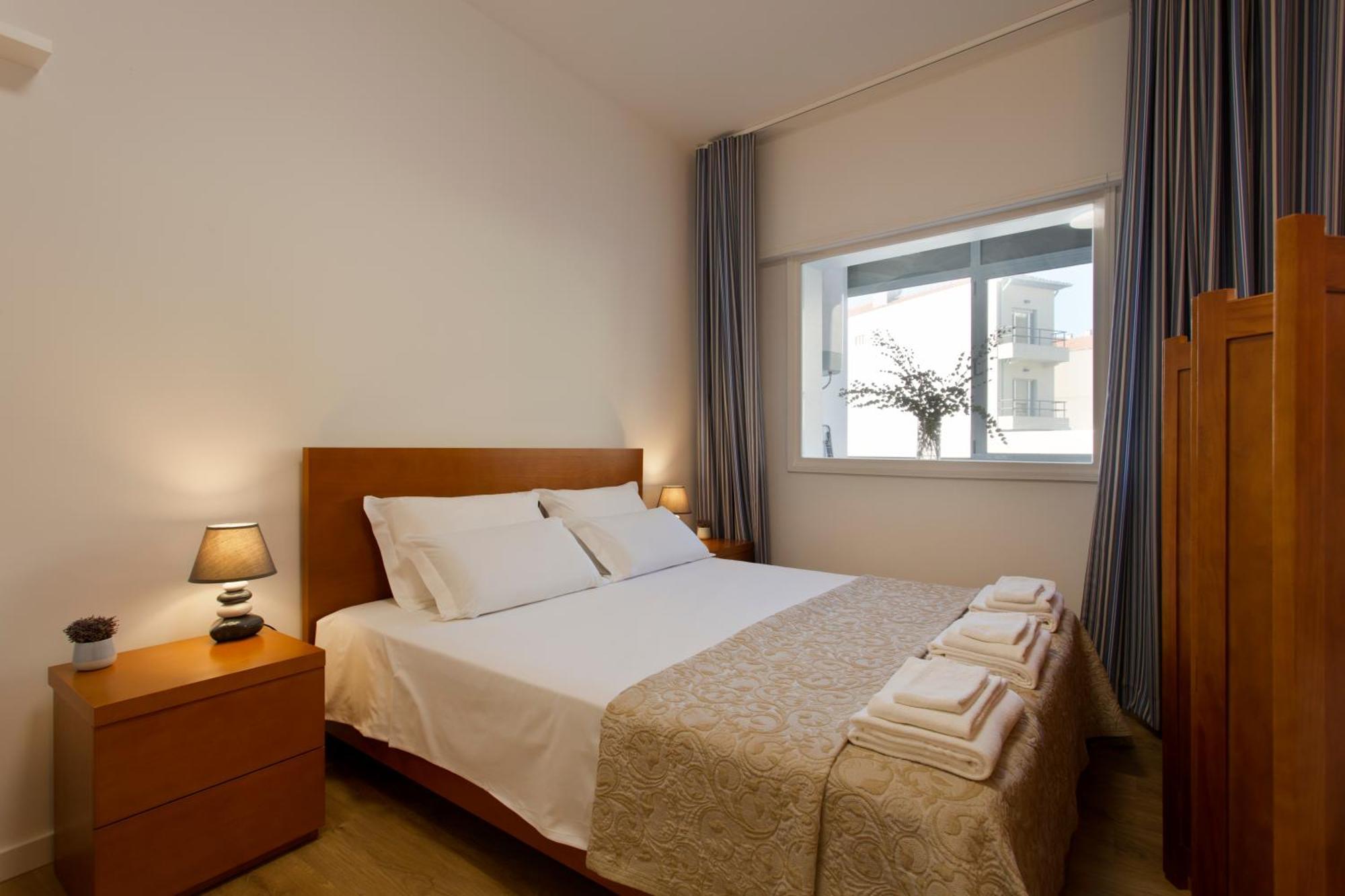 Casa Roberto - Studio Apartment, Lift, Ac, Car Parking - Extra Порту Экстерьер фото
